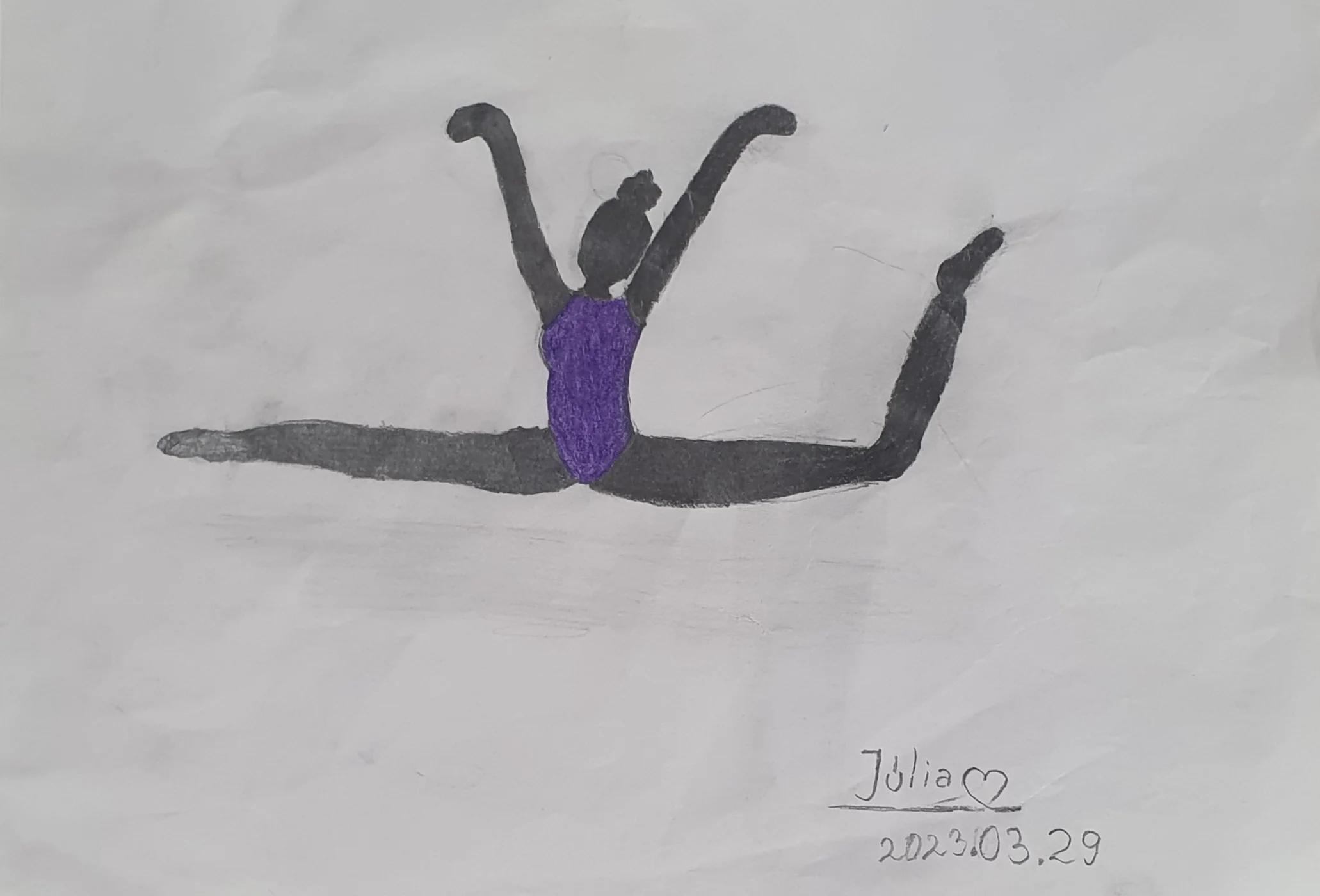 Desen: o gimnastă în salt, semnat Julia